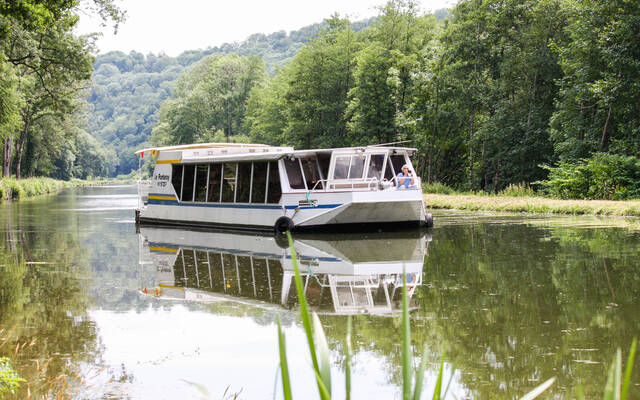 Croisière-repas commentée sur le Canal des Vosges
