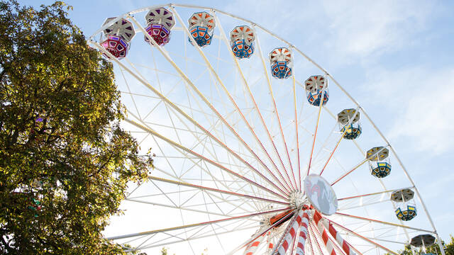 Grande roue Épinal - Fête foraine Epinal - Fête de la Saint-Maurice - Activités Epinal - Manège Epinal - Attraction Epinal