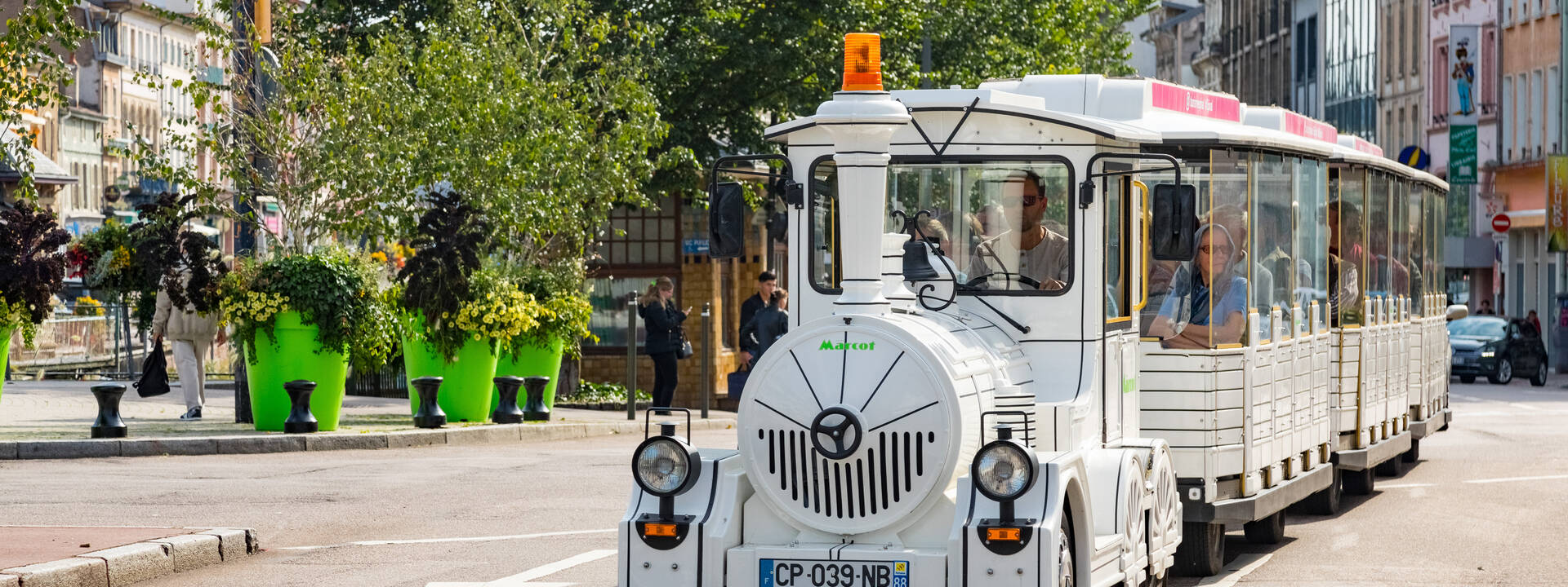 Petit train touristique Epinal ©JF HAMARD