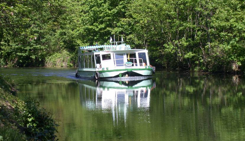 Croisière fluviale Vosges - Canal des Vosges - Péniche Vosges - Port d'Epinal - Port de Fontenoy le Château