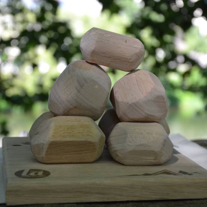 Jeu du Cairn - Cadeaux de Noël - Produit artisanal Vosges - Boutique Office de Tourisme Epinal